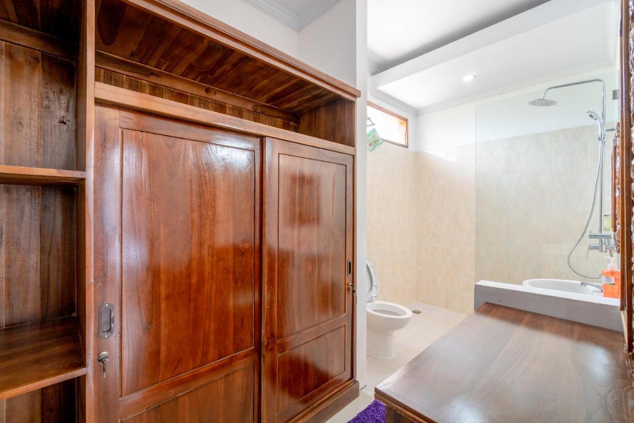 Lo Sari Bungalow Batununggul Exteriör bild