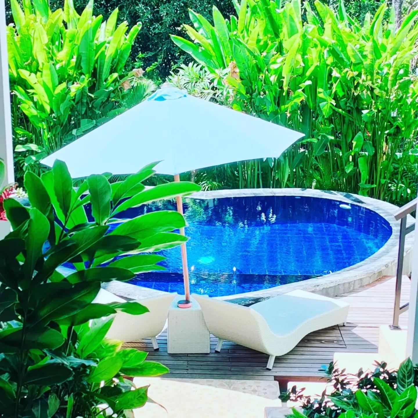 Lo Sari Bungalow Batununggul Exteriör bild